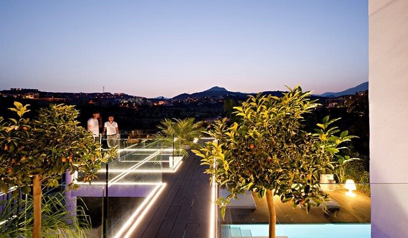 **Modern villa with  golf and sea views 