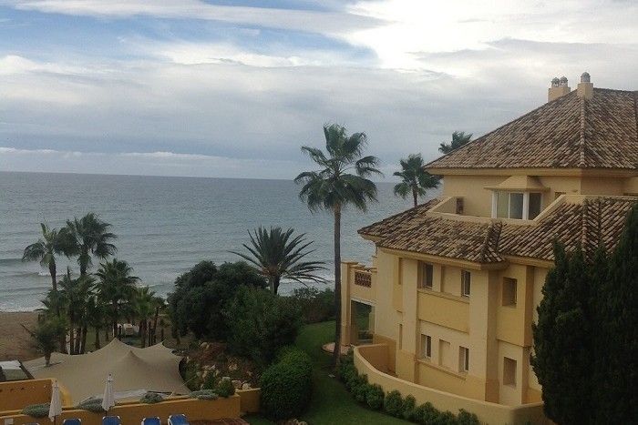 Beach front penthouse 