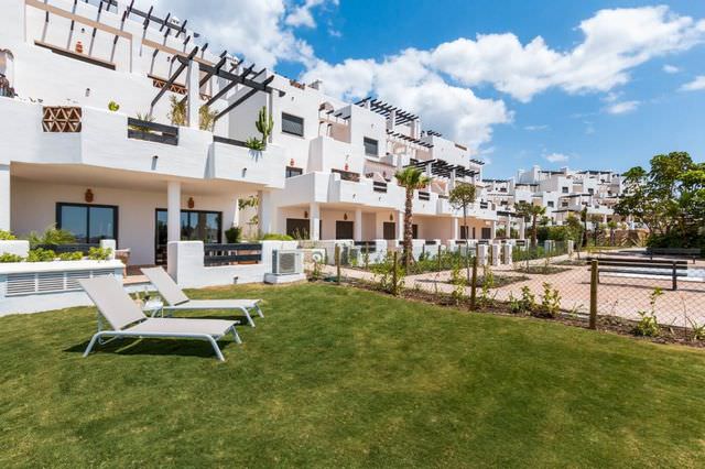 Bright apartments in the golf valley 