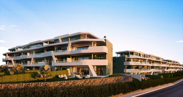 New project with modern apartments in Cala de Mijas 