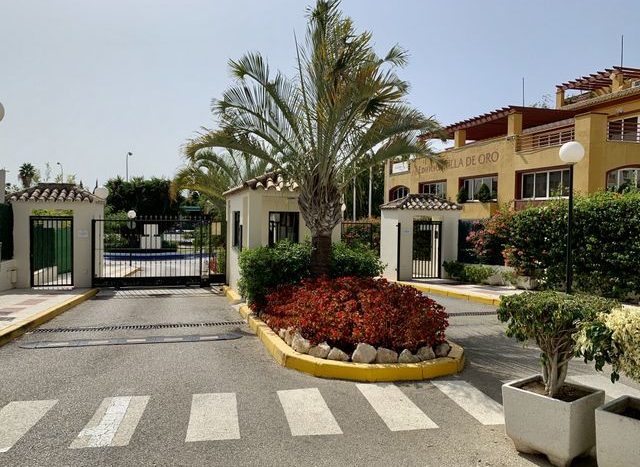 Espacioso apartamento en Marbella Milla de Oro cerca de la playa 